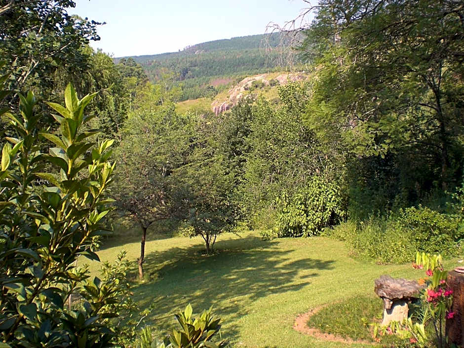 Porcupine Ridge Guest House