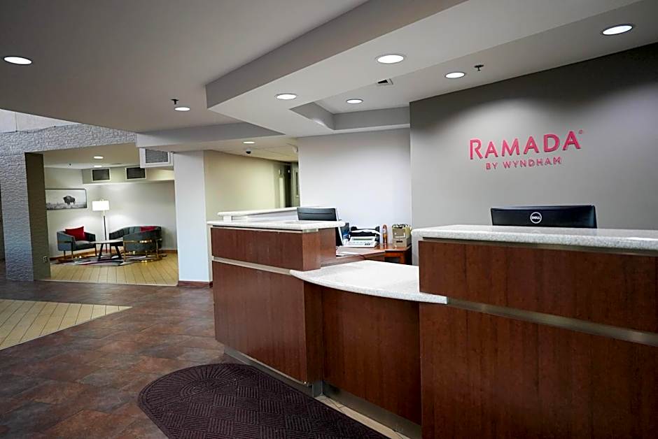 Ramada by Wyndham Tulsa Broken Arrow