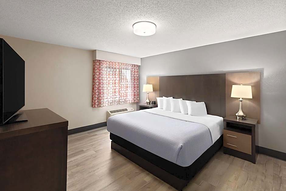 La Quinta Inn & Suites by Wyndham Goodlettsville