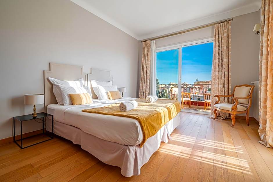 La Fabrique à Poupées - Chambres et Appartements de charme au coeur de Menton