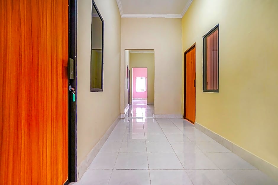 OYO Life 570 Pesona Asri Homestay Syariah