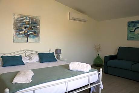 One-Bedroom Bungalow