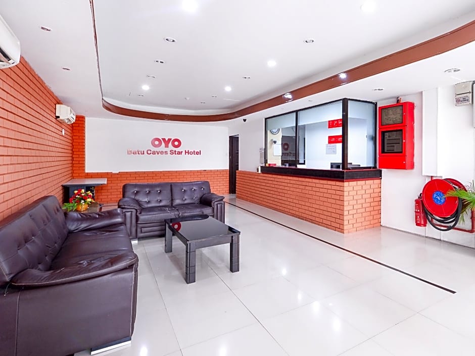 OYO 1055 Batu Caves Star Hotel