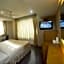 Hotel Lee International