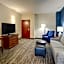 DRURY INN & SUITES MT VERNON
