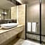Lilium Hotel & Suites