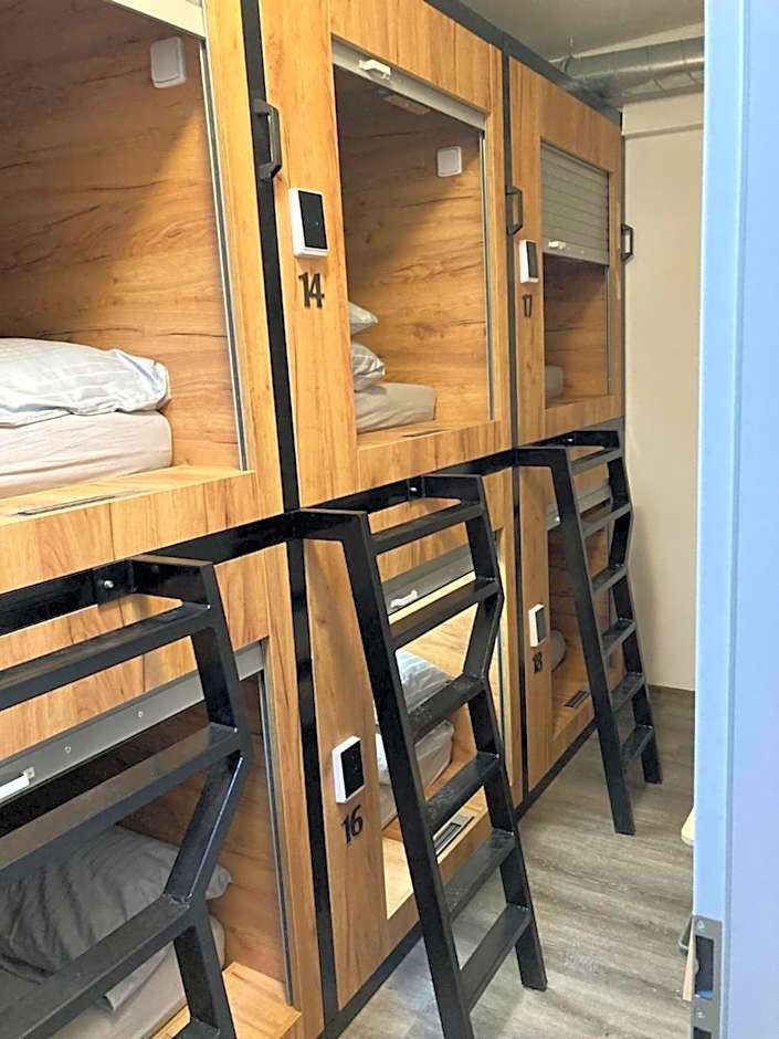 Capsule hostel Erbenova