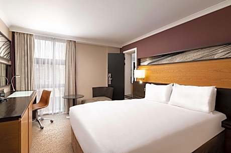 Family Connecting Room