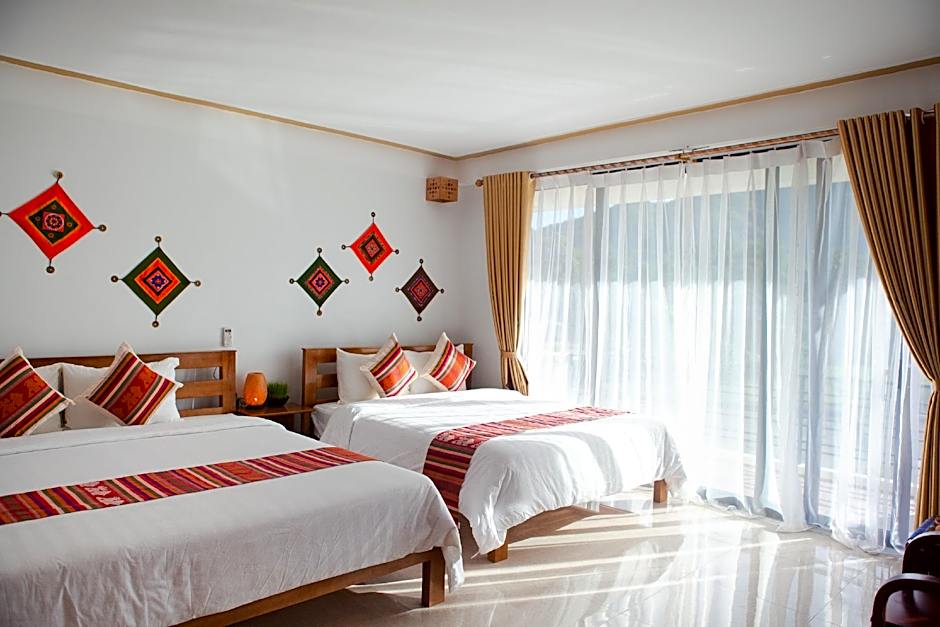 Mai Chau Sunset Boutique Hotel