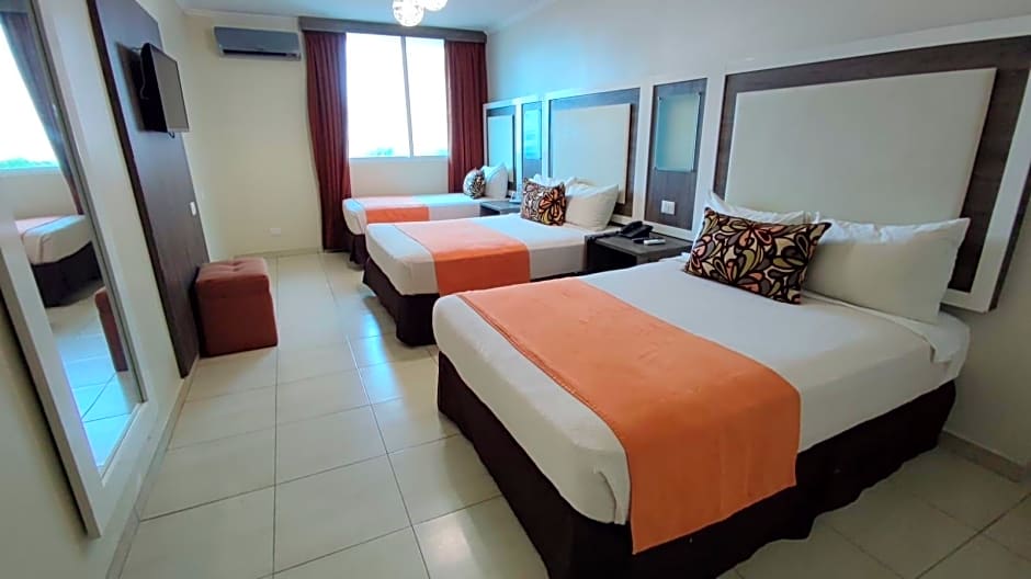 Hotel Bahia Suites