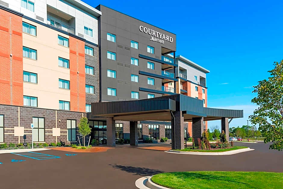 Courtyard by Marriott Mt. Pleasant at Central Michigan University