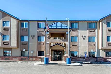 Baymont by Wyndham Loveland/Fort Collins Area
