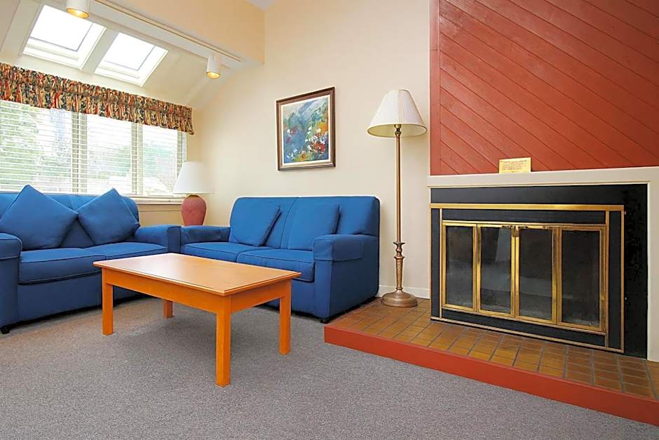 The Ponds at Foxhollow