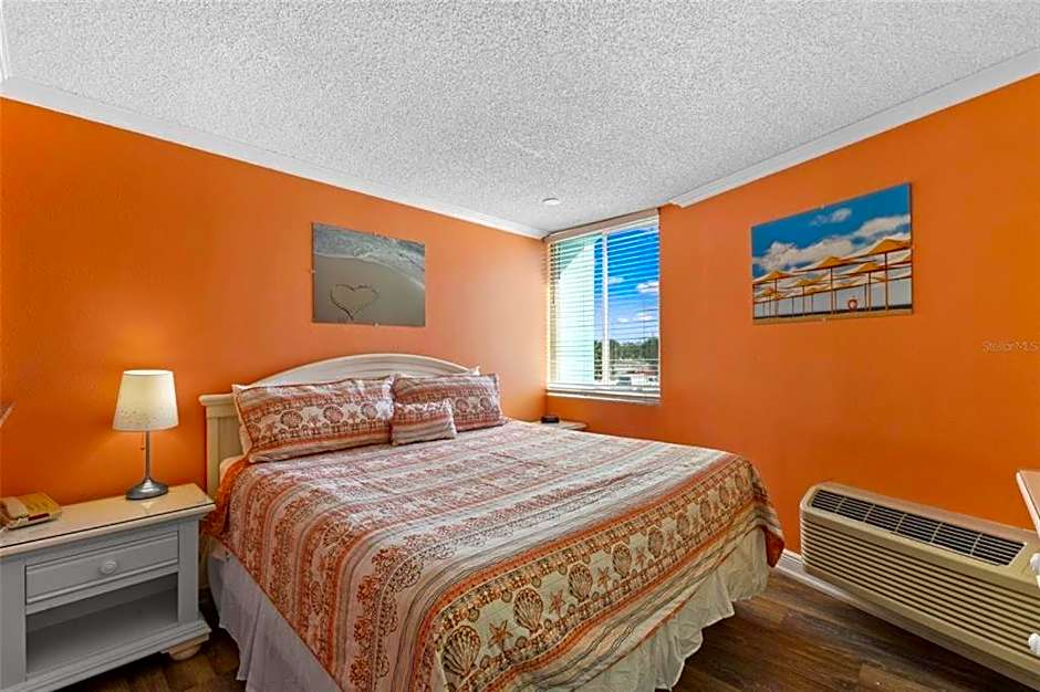 Pelican Point on Clearwater Beach