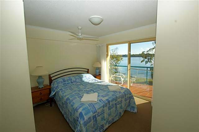 The Esplanade Riverview Holiday Apartments