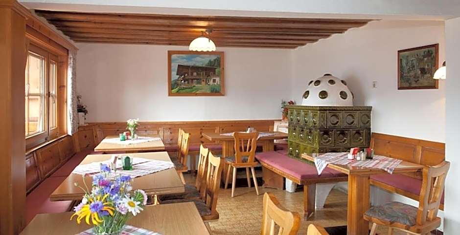 Berggasthof-Ferienbauernhof Habersatt