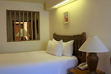 Queen Room - Disability Access