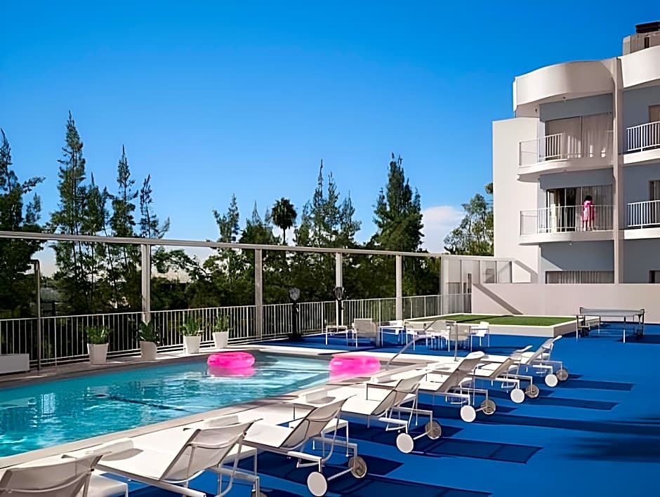 The Standard, Hollywood