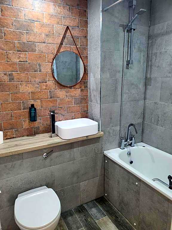 Three Horseshoes, Bubbenhall