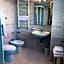 Residence & Suites