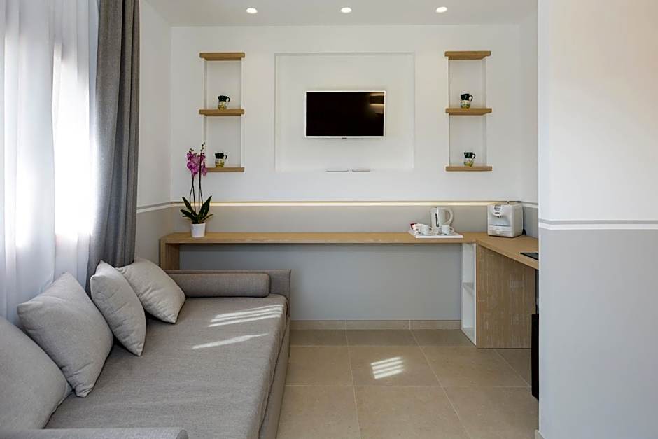 Giardino Dei Pini - Boutique Hotel