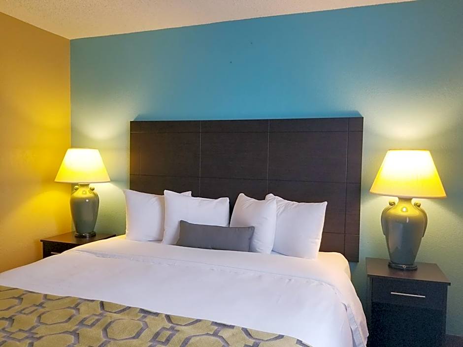 Baymont by Wyndham Huber Heights Dayton