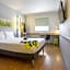Ibis Budget Madrid Alcalá de Henares La Dehesa