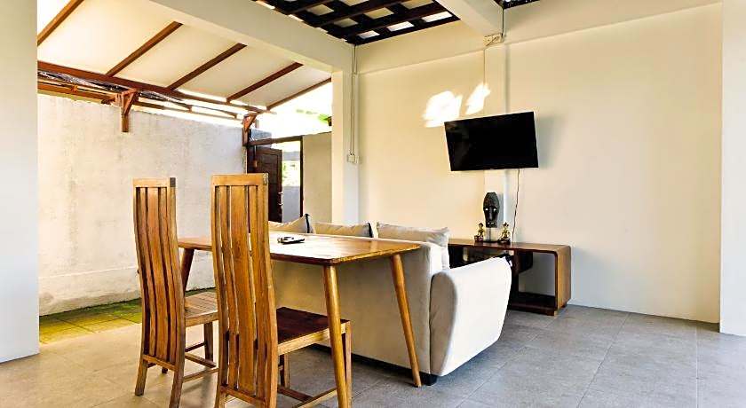 The Lumbung Wood Villa