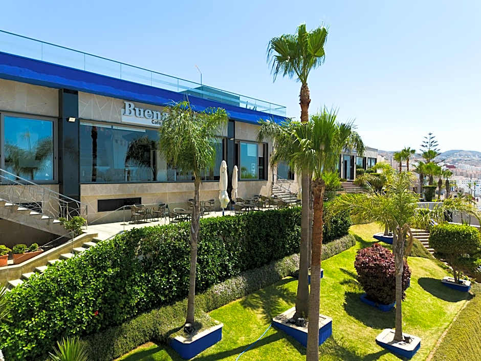 Mira Palace Hotel