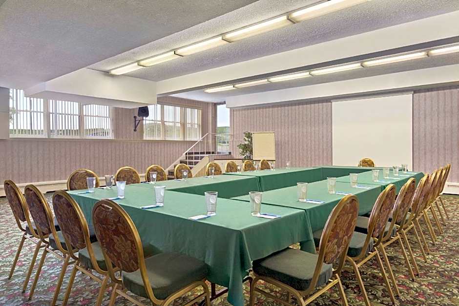 Travelodge by Wyndham Edmundston