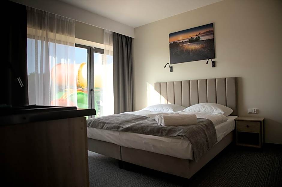 Hotel i Apartamenty Gorzelanny Dźwirzyno