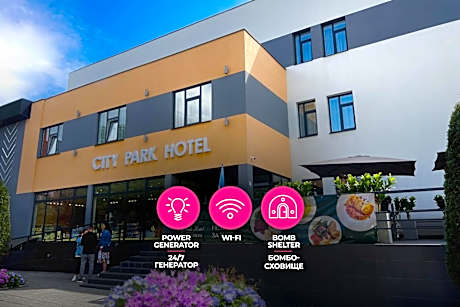 City Park Hotel by CHM