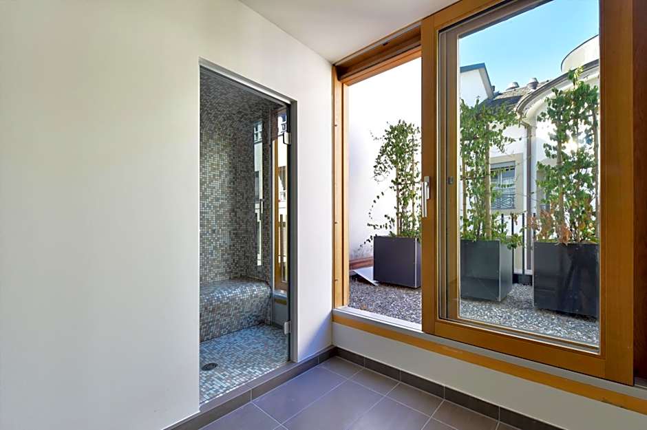 Hotel Rousseau