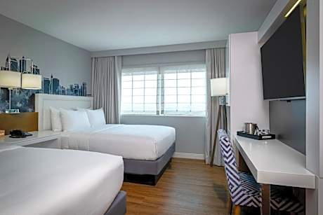 Queen Room with Two Queen Beds - Mobility Accessible