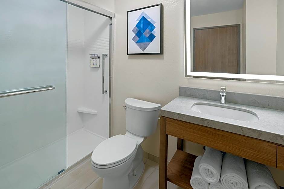 Candlewood Suites Richmond - South By IHG