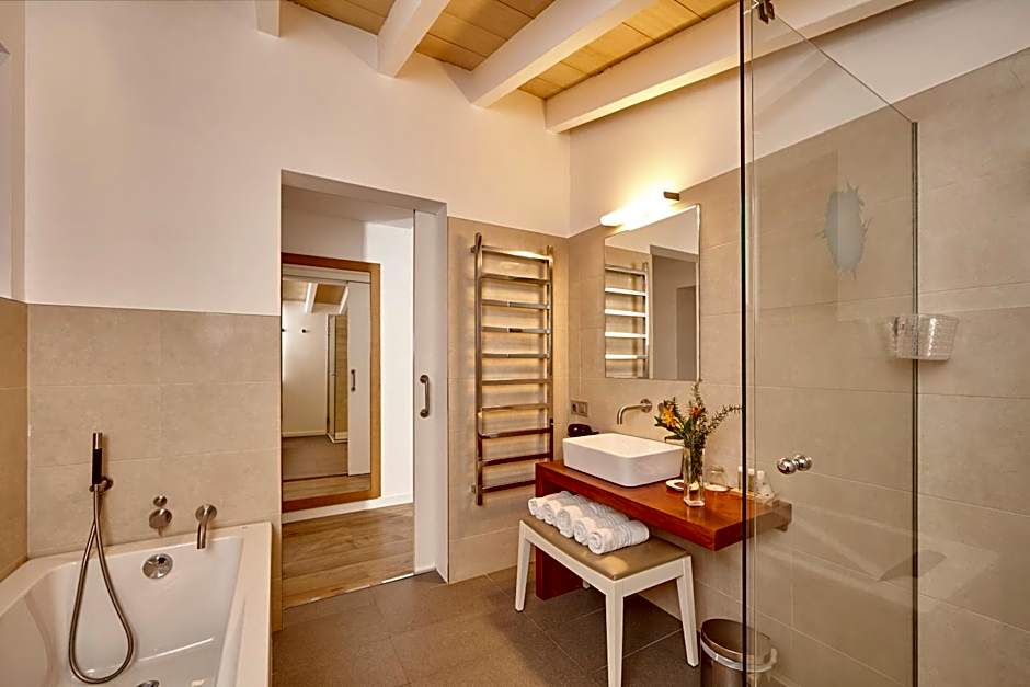Bennoc Petit Hotel