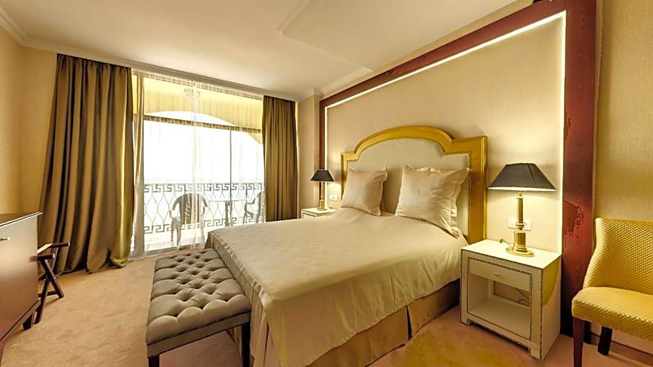 Imperial Palace Hotel