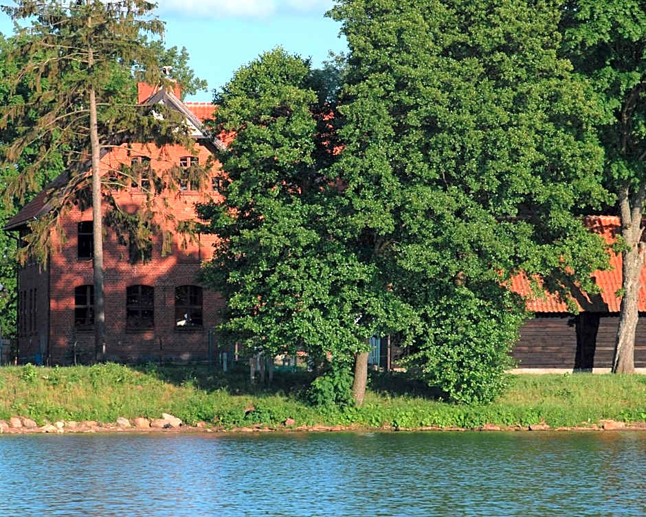 Stara Szkoła w Harszu