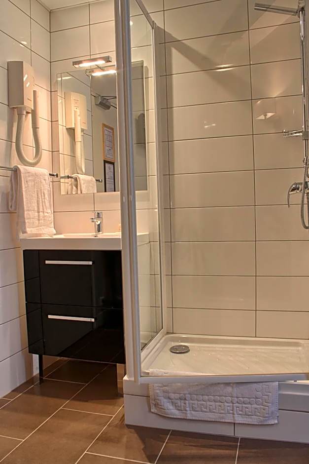 Lion d'Or Paris Hotel