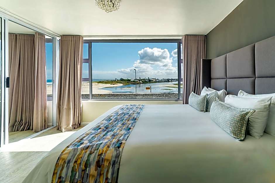 Lagoon Beach Hotel Apartments