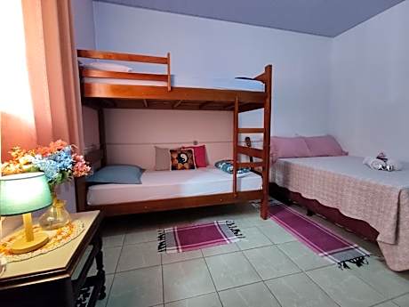 Bed in 6-Bed Mixed Dormitory Room
