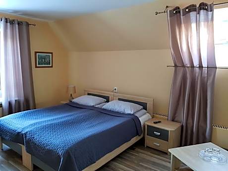Triple Room with Shower