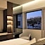 Nur Edge Aparthotel - Acropolis Skyline