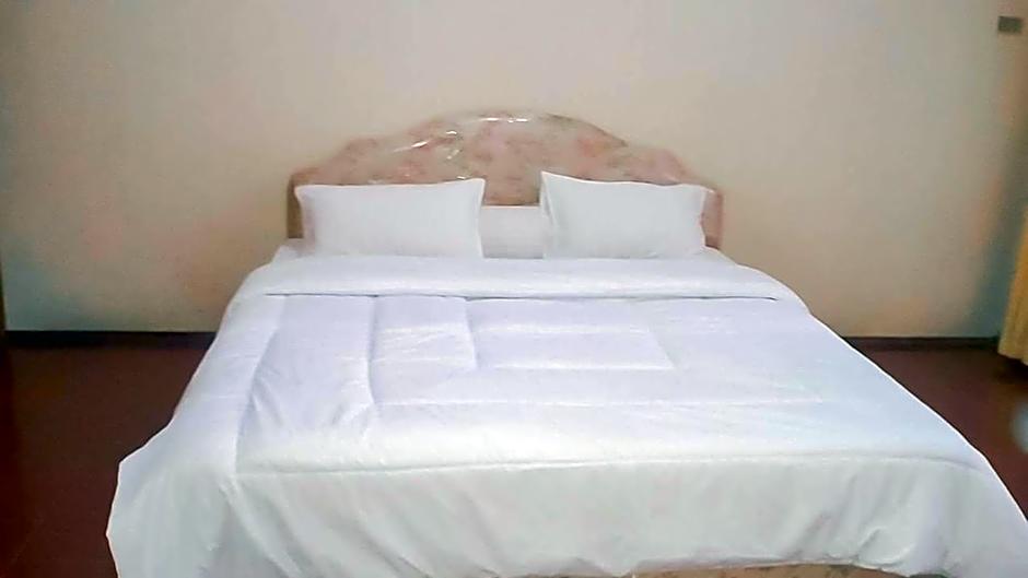 Hotel Mataram Cipanas Syariah Mitra RedDoorz