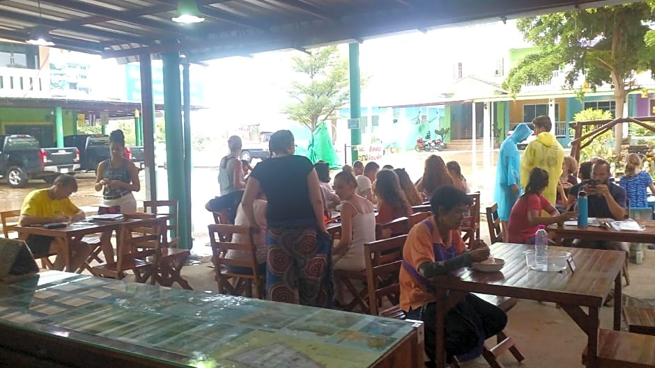 Rueang Sri Siri Guesthouse