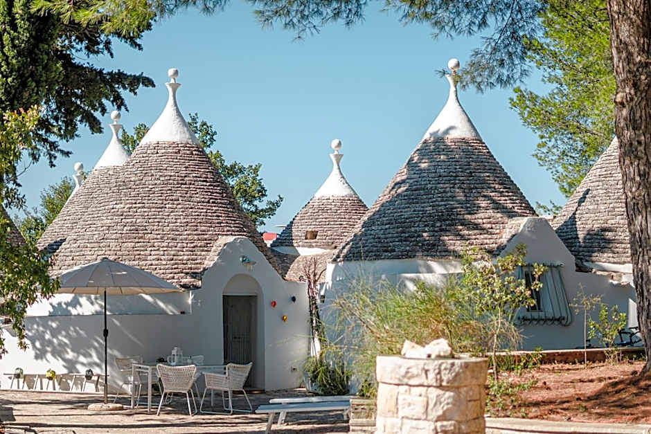 Ad un passo da Cisternino - Trulli con Foresta, Bici e BBQ