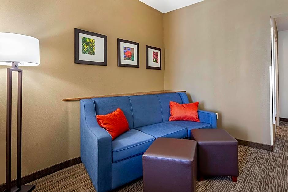 Comfort Suites Oshkosh