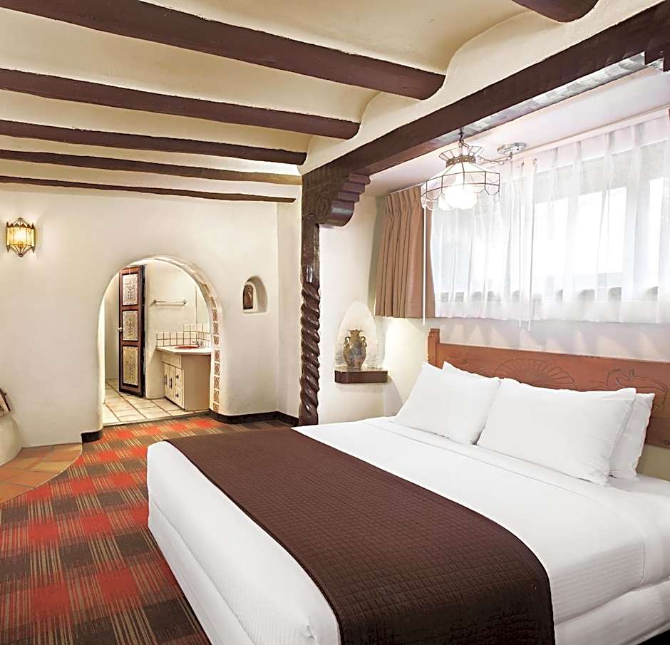 Sagebrush Inn & Suites