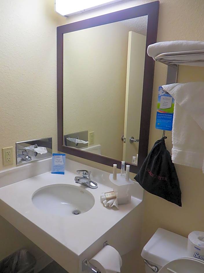 Baymont by Wyndham Jefferson City