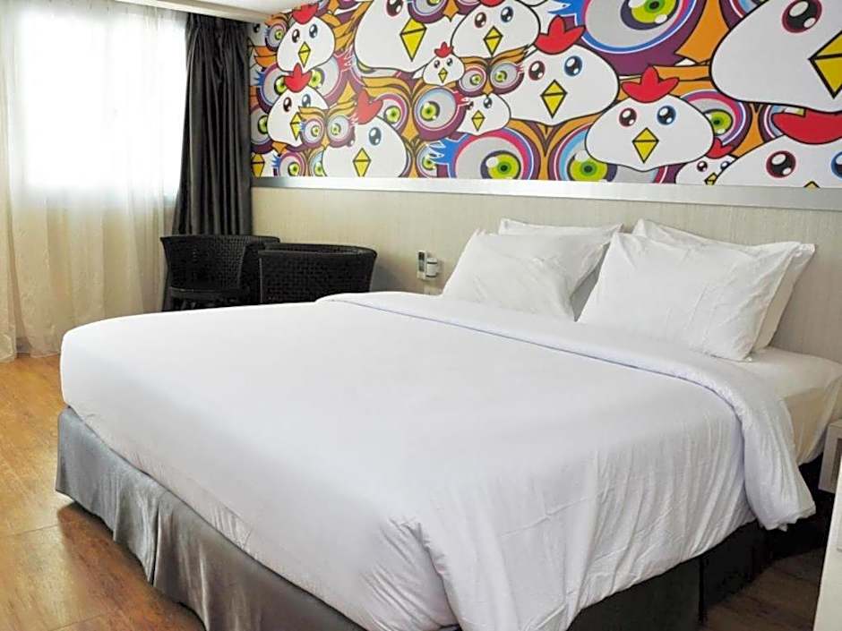 Nite And Day Batam Jodoh Square